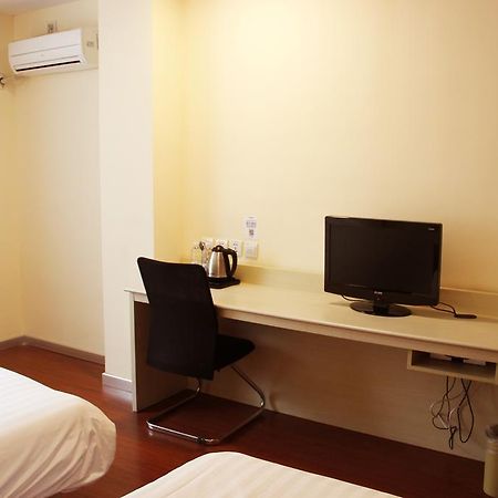 Hanting Express Wuxi Hubin Road Уси Екстериор снимка