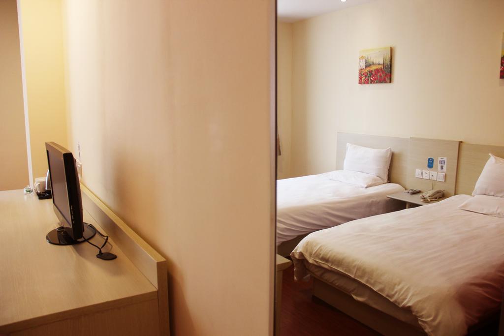 Hanting Express Wuxi Hubin Road Уси Екстериор снимка